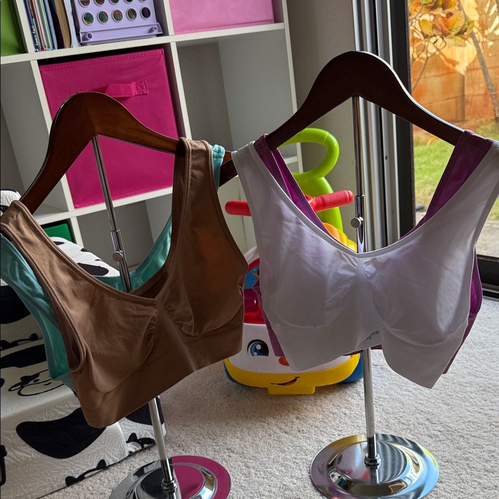 NWT Wm’s L Rhonda Shear Sleep Bras Everyday 4 color pack  No Pads Bras
